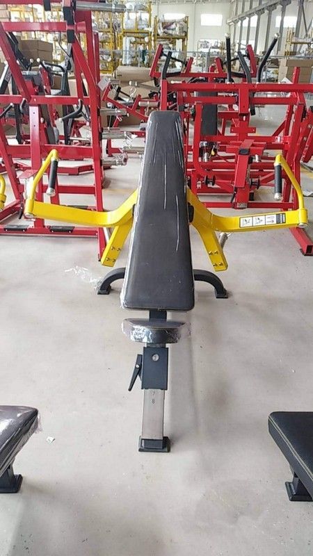 Сведение перед грудью в наклоне Insight Fitness TM56