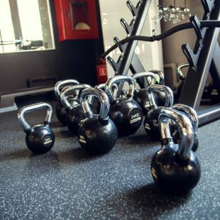 Гиря обрезиненная с хромированной ручкой PROFI-FIT 6 кг
